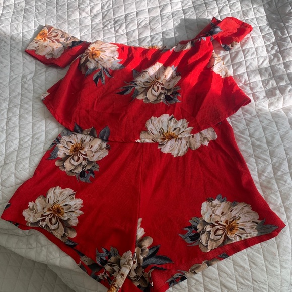 Misguided red floral romper - Picture 5 of 6